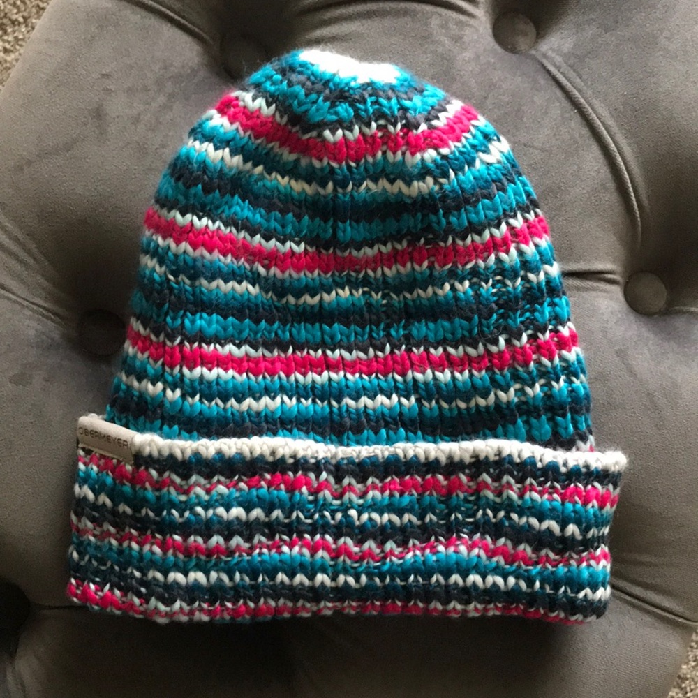 NWOT OBERMEYER Pepper knit beanie in Mermaid